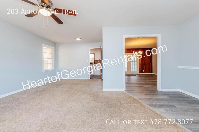 Building Photo - 203 Arrowhead Trl