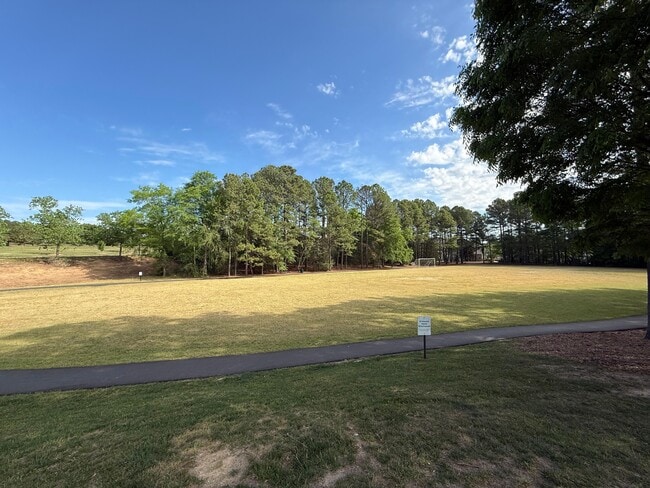 Building Photo - 8506 Quarton Dr