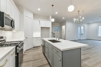 Building Photo - 7709 Earl Rudder Wy