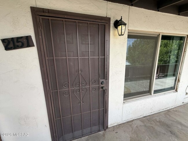 Building Photo - 2151 S Winstel Ave