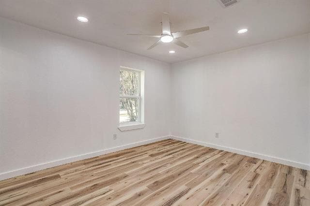 Building Photo - 521 Mesquite Ave N