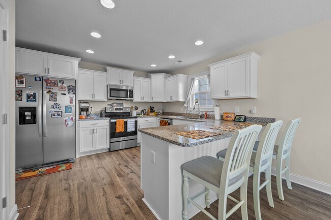 Building Photo - 517 Indigo Johnston Dr