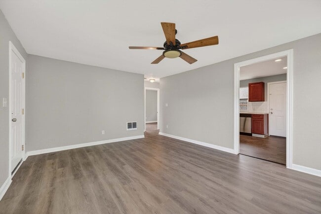 Building Photo - Ryde LLC