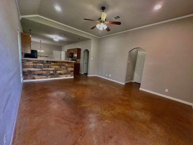 Building Photo - Charming 4/3 House Near Baylor!