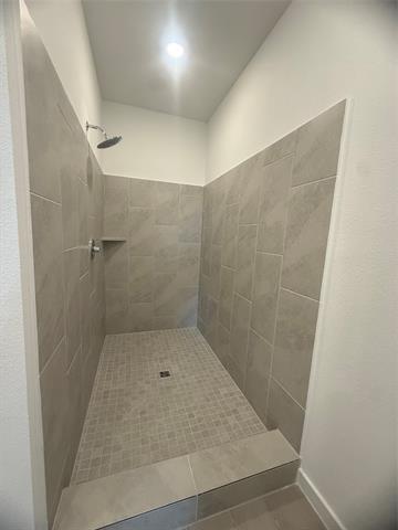 Building Photo - 603 Arabian Ln