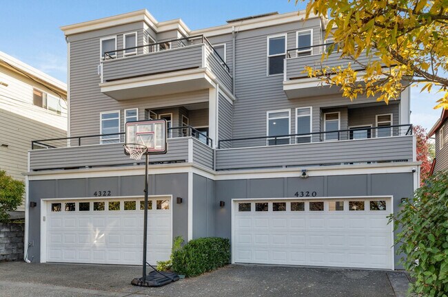 Building Photo - 4224 Francis Ave N