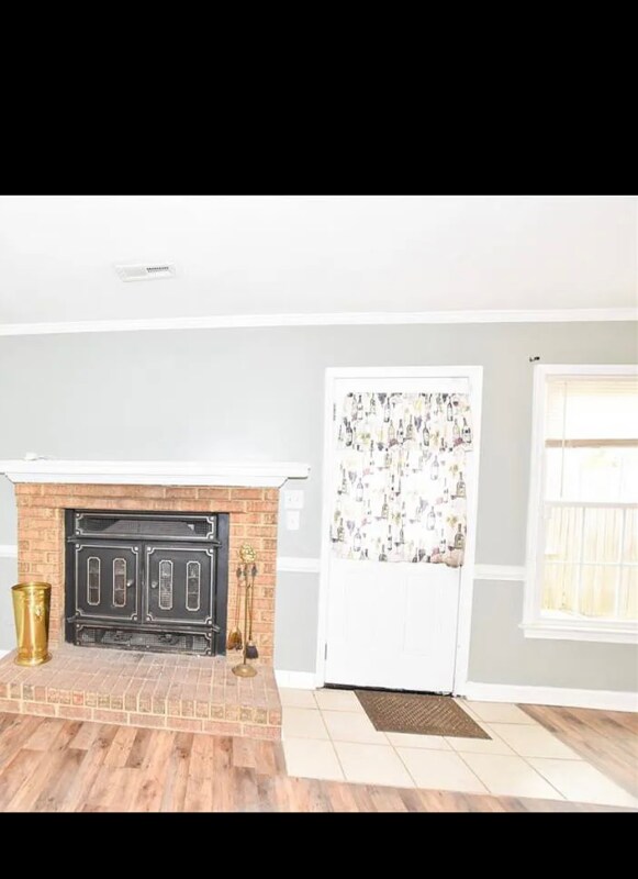 Building Photo - 5661 Campus Dr