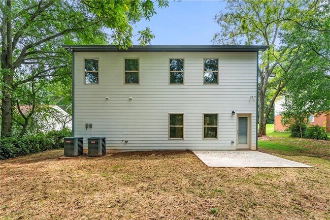 Building Photo - 1739 Walt Stephens Rd