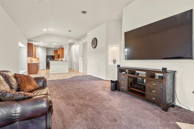 Building Photo - 12725 Pirate Bend Dr