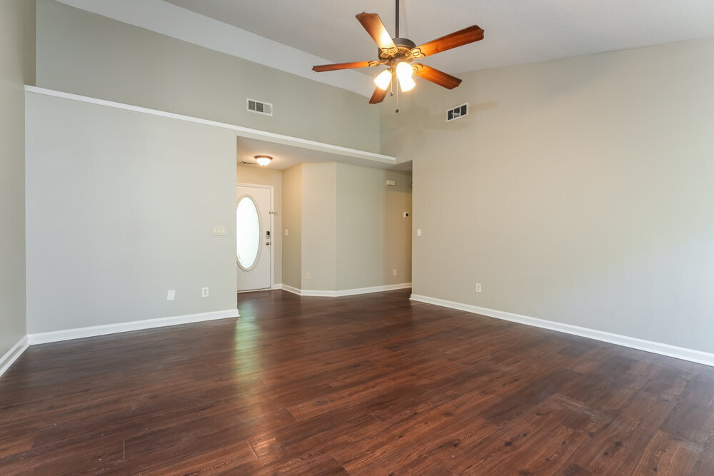 Building Photo - 4091 S Fork Dr