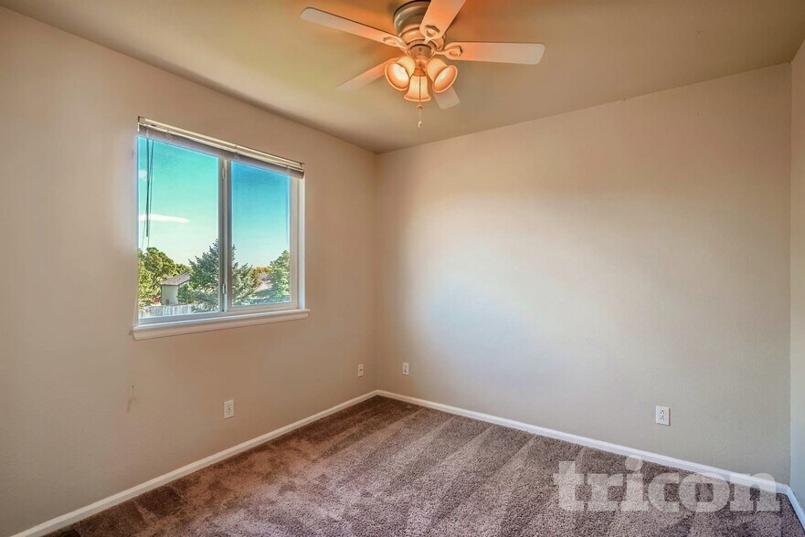 Building Photo - 4879 E 119th Ct