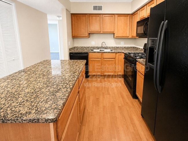 Building Photo - 1445 Willow Brook Cove Ct