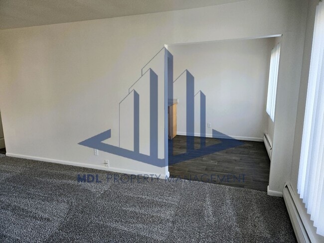 Building Photo - 2225 Weiss St