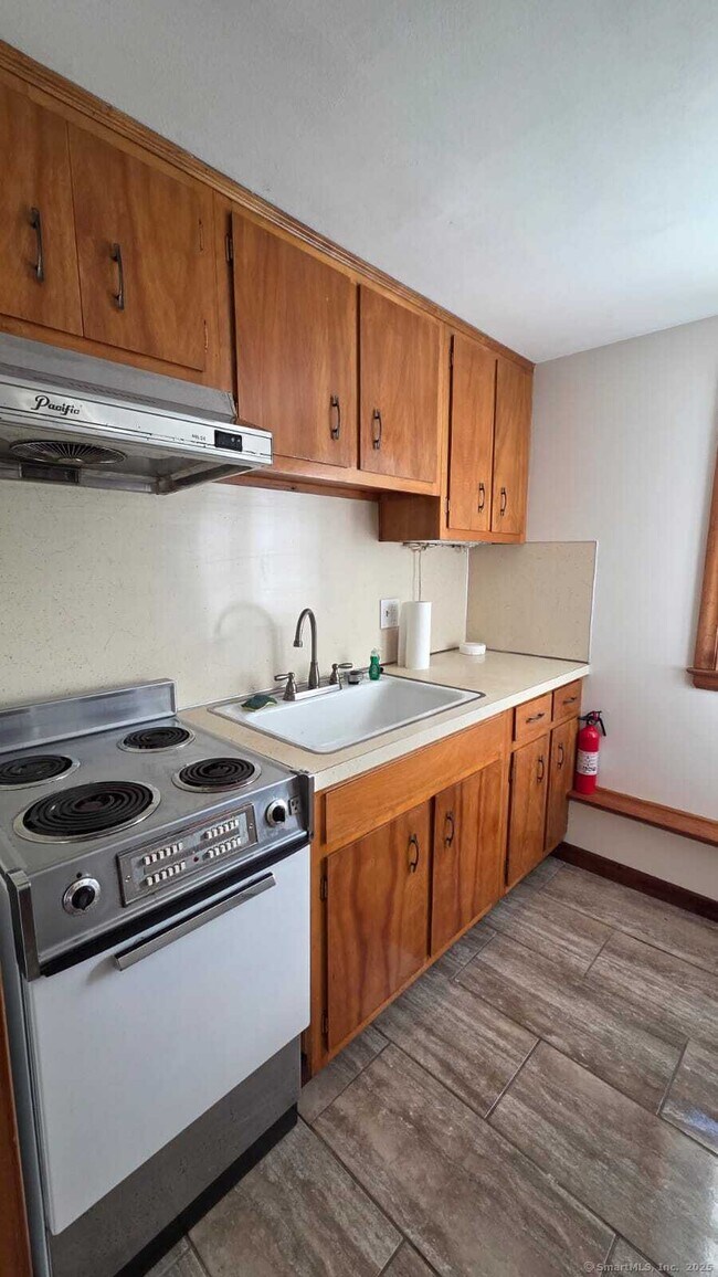 Building Photo - 127 Ursini Dr