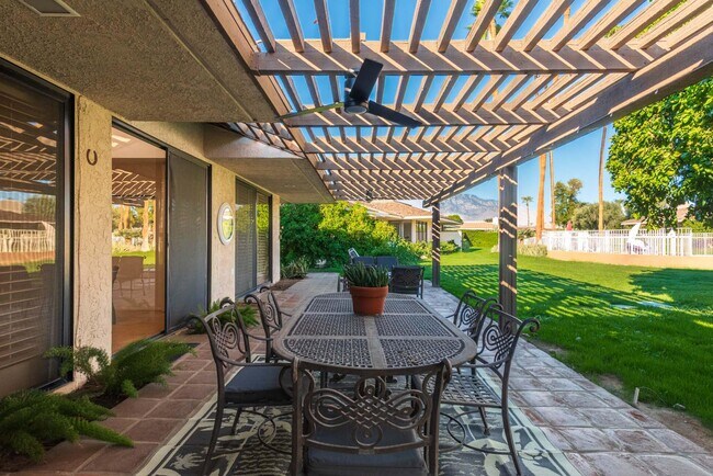 Building Photo - 2 Lehigh Ct