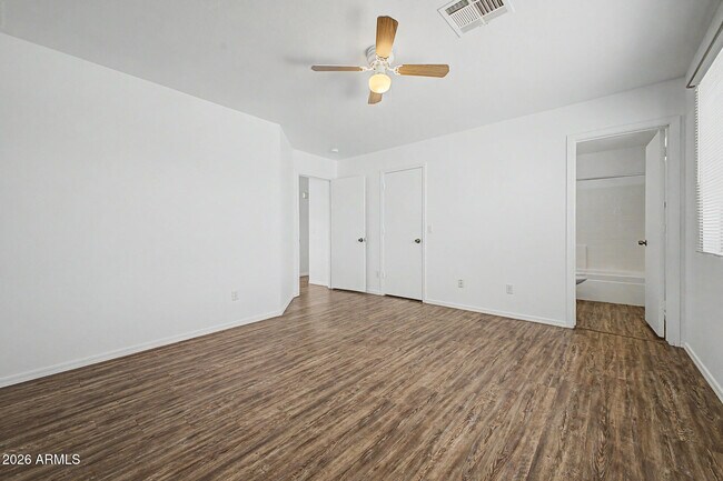 Building Photo - 16712 N 160th Ave