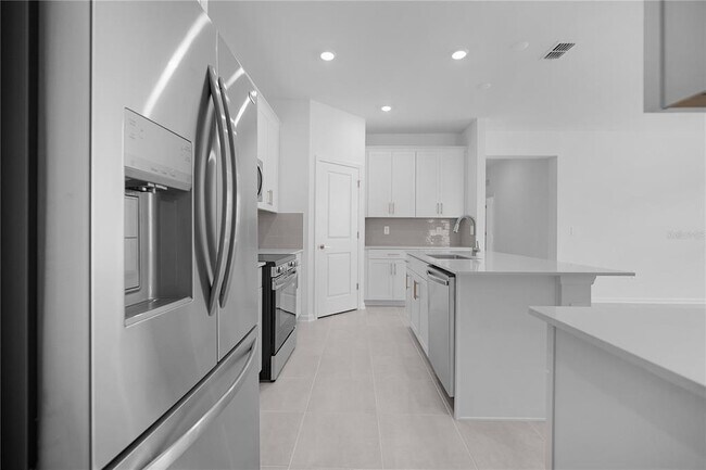 Building Photo - 5529 Nina Wy