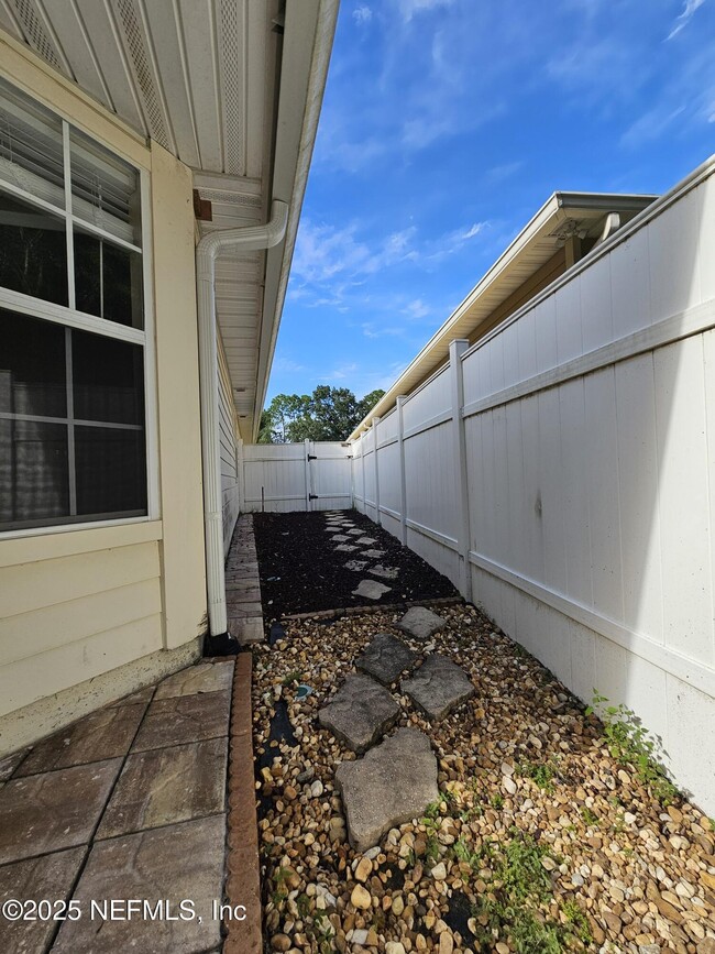 Building Photo - 5061 Monroe Forest Dr