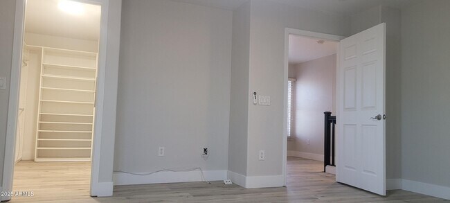 Building Photo - 34811 N 30th Dr