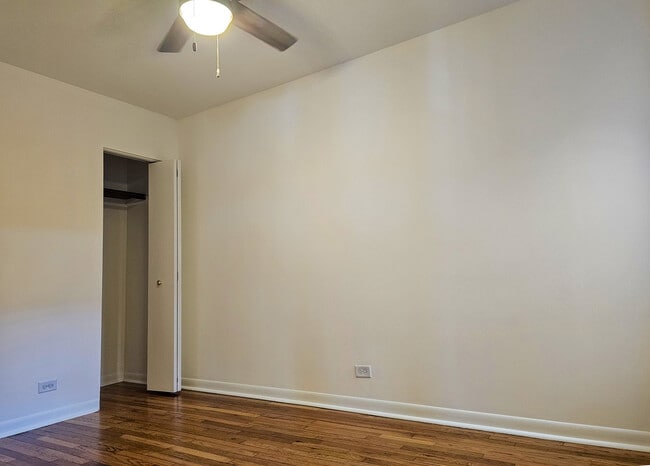 Building Photo - 2028 W 35th St