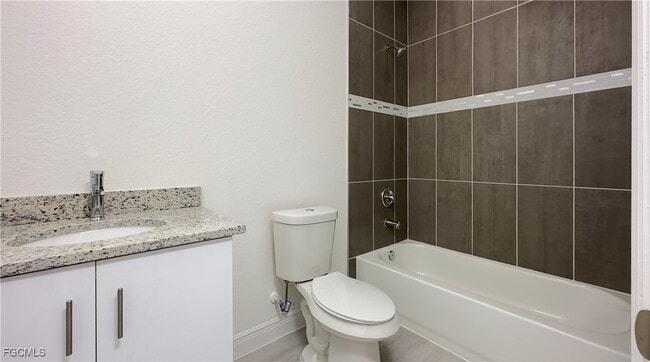 Building Photo - 8069 Sherwood Cir