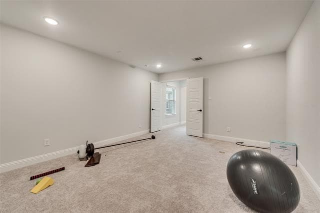Building Photo - 2900 Evergreen Trail