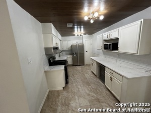 Building Photo - 4543 Guadalajara Dr