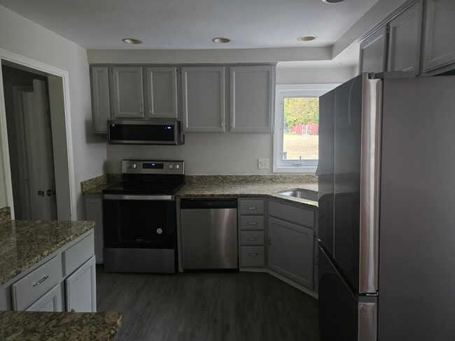 Building Photo - 24955 Westmoreland Dr