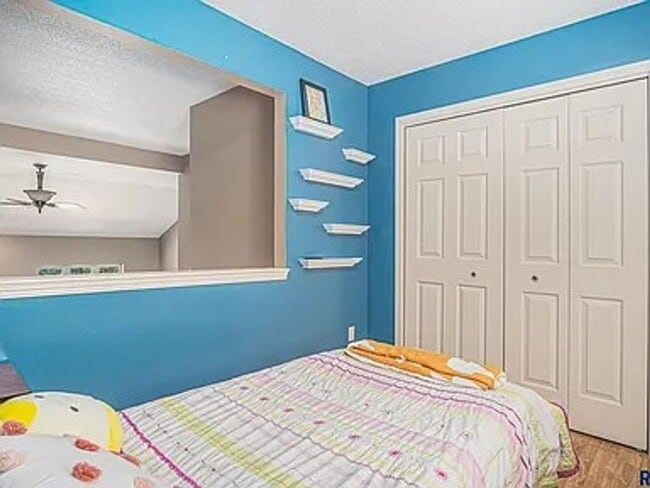 Building Photo - Charming 3-Bedroom Twin Home — 904?E?Jane?...