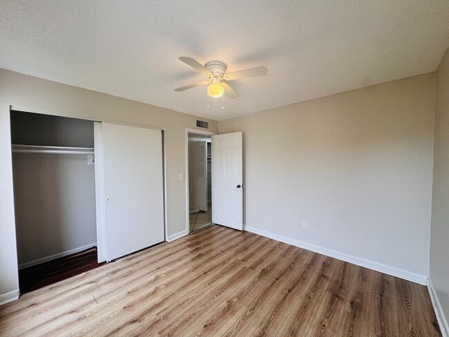 Building Photo - 2800 NW 56th Ave