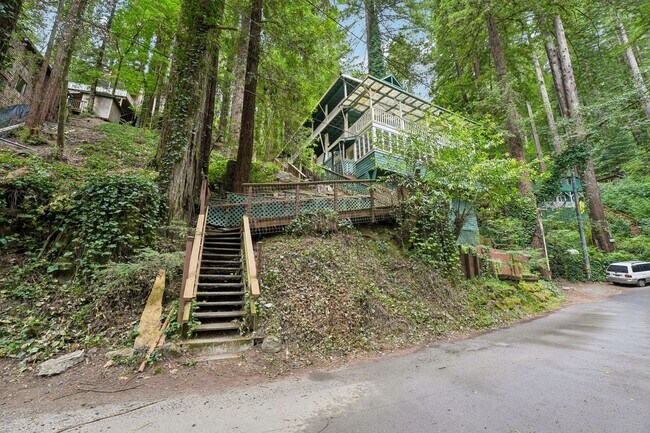 Building Photo - 21567 Starrett Hill Dr