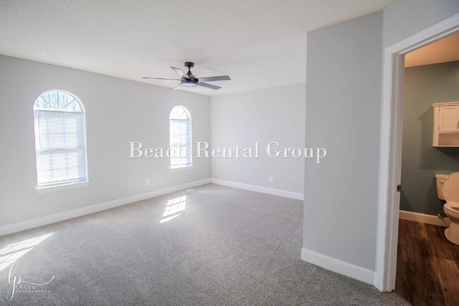 Building Photo - 3 Bedroom Townhome in Little River