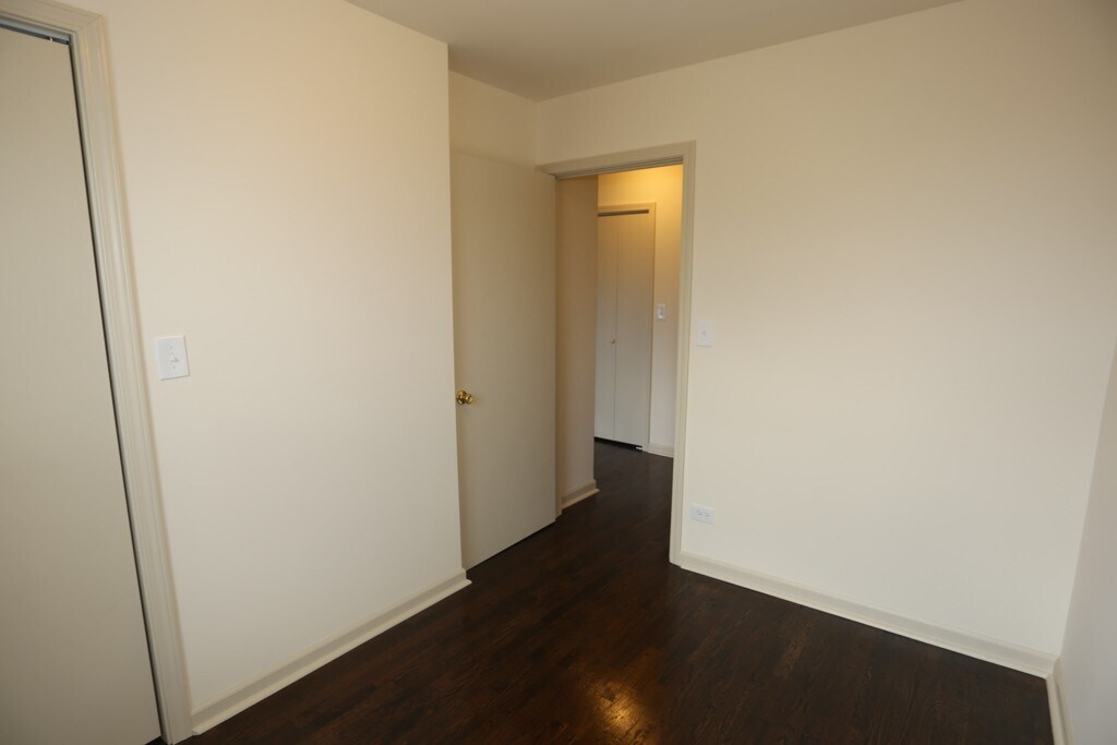 Building Photo - 4654 Malden St