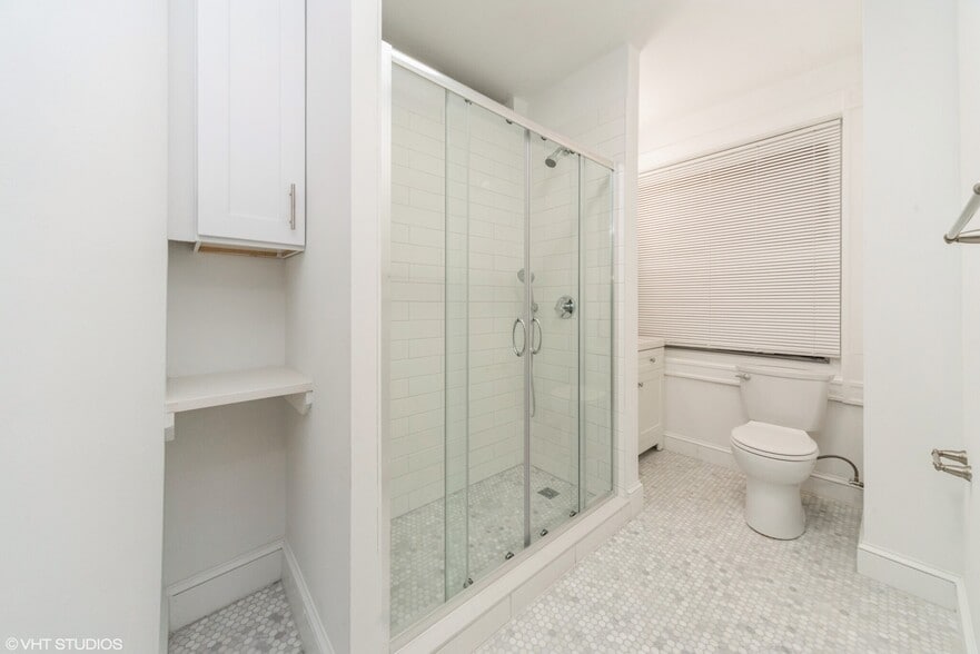 Building Photo - 75 Westland Ave