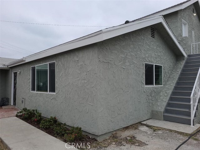 Building Photo - 1800 Ridgeley Dr