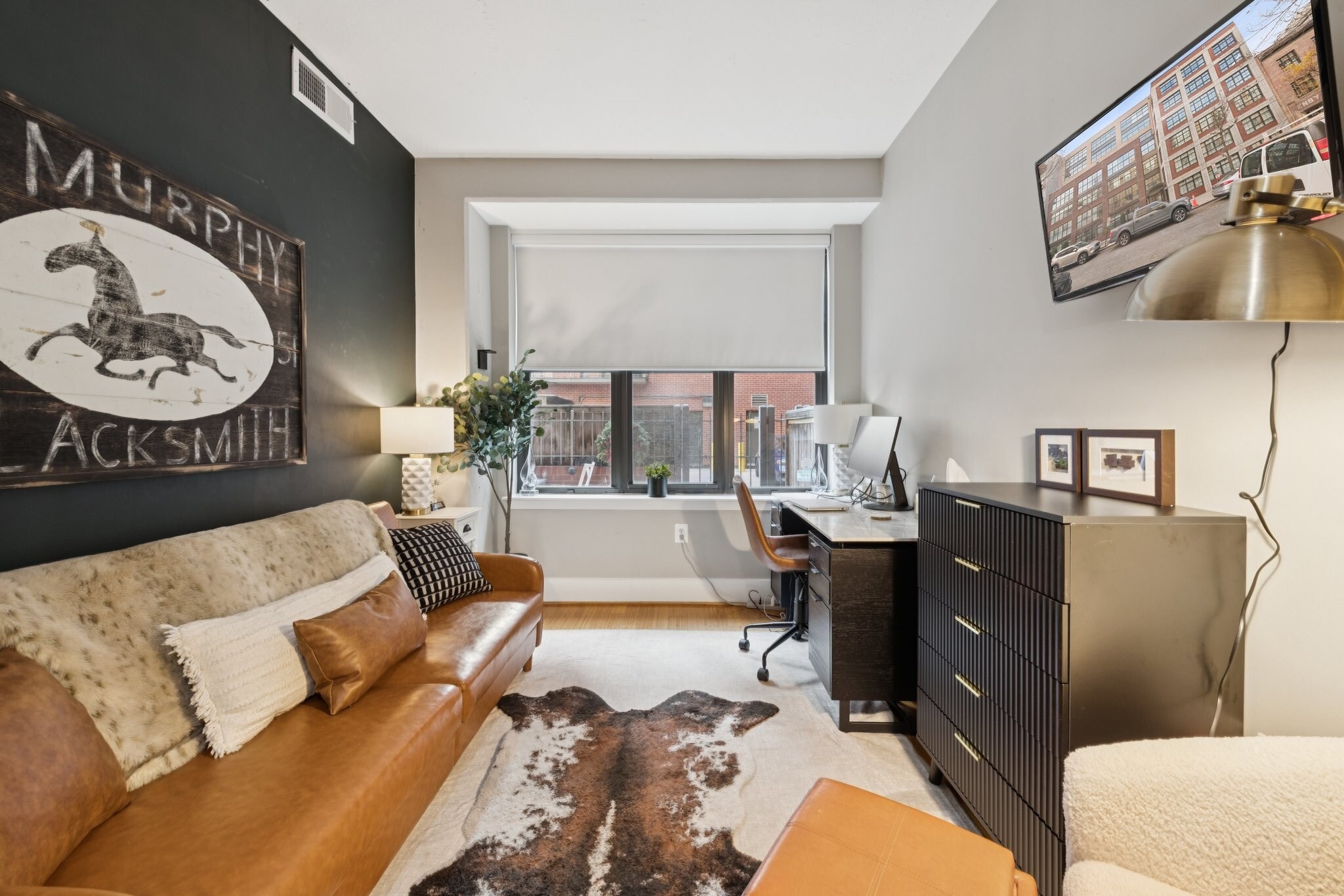 Building Photo - 1440 Church St NW