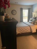 Building Photo - 830 Quaint Parish Cir