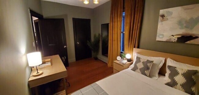 Building Photo - 4 Judge St