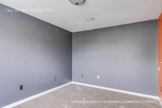 Building Photo - 14348 Atwood Cove