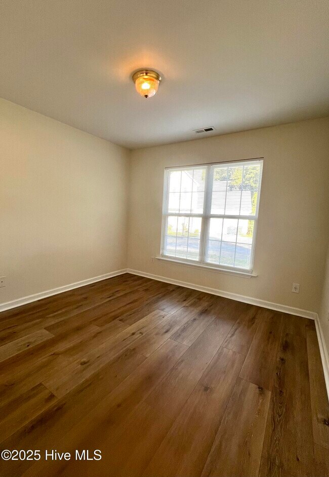 Building Photo - 1504 Amhearst Ct