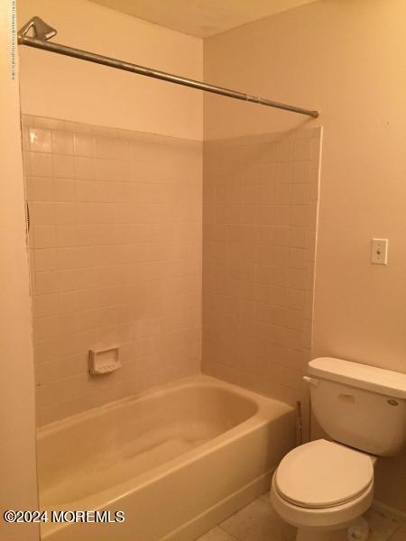 Building Photo - 106 Daffodil Dr