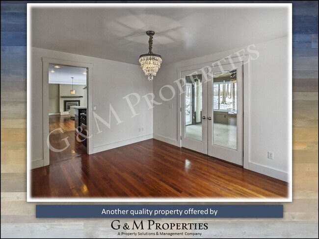 Building Photo - Rarely Available 4-Bedroom House - in Pitt...