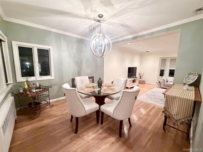 Building Photo - 821 Channel Rd