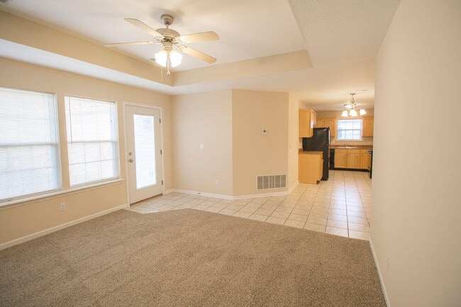 Building Photo - 1881 Field St