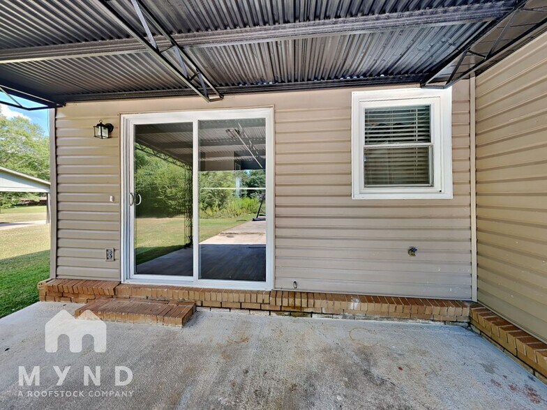 Building Photo - 229 Baker St Unit C