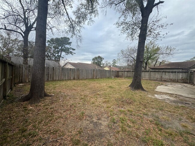 Building Photo - 226 Black Rock Rd