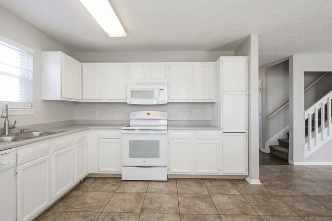 Building Photo - 5217 W Hidden Ridge Ct