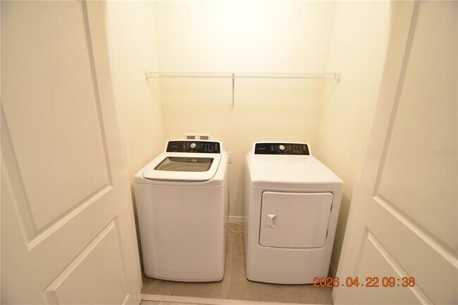 Building Photo - 8651 Falling Blue Pl