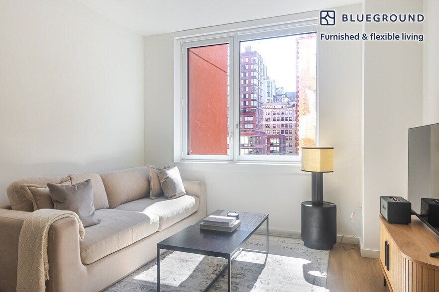 Primary Photo - 266 W 96th St