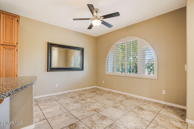Building Photo - 3327 Shadetree Way